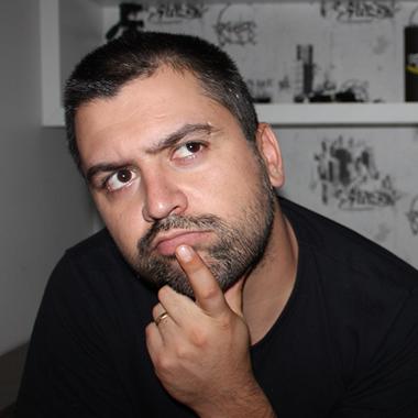 [Comentário de Robson V. Leite]